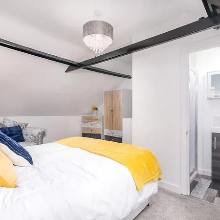 3 Bedroom House - 4min Walk To Beach * Filey
